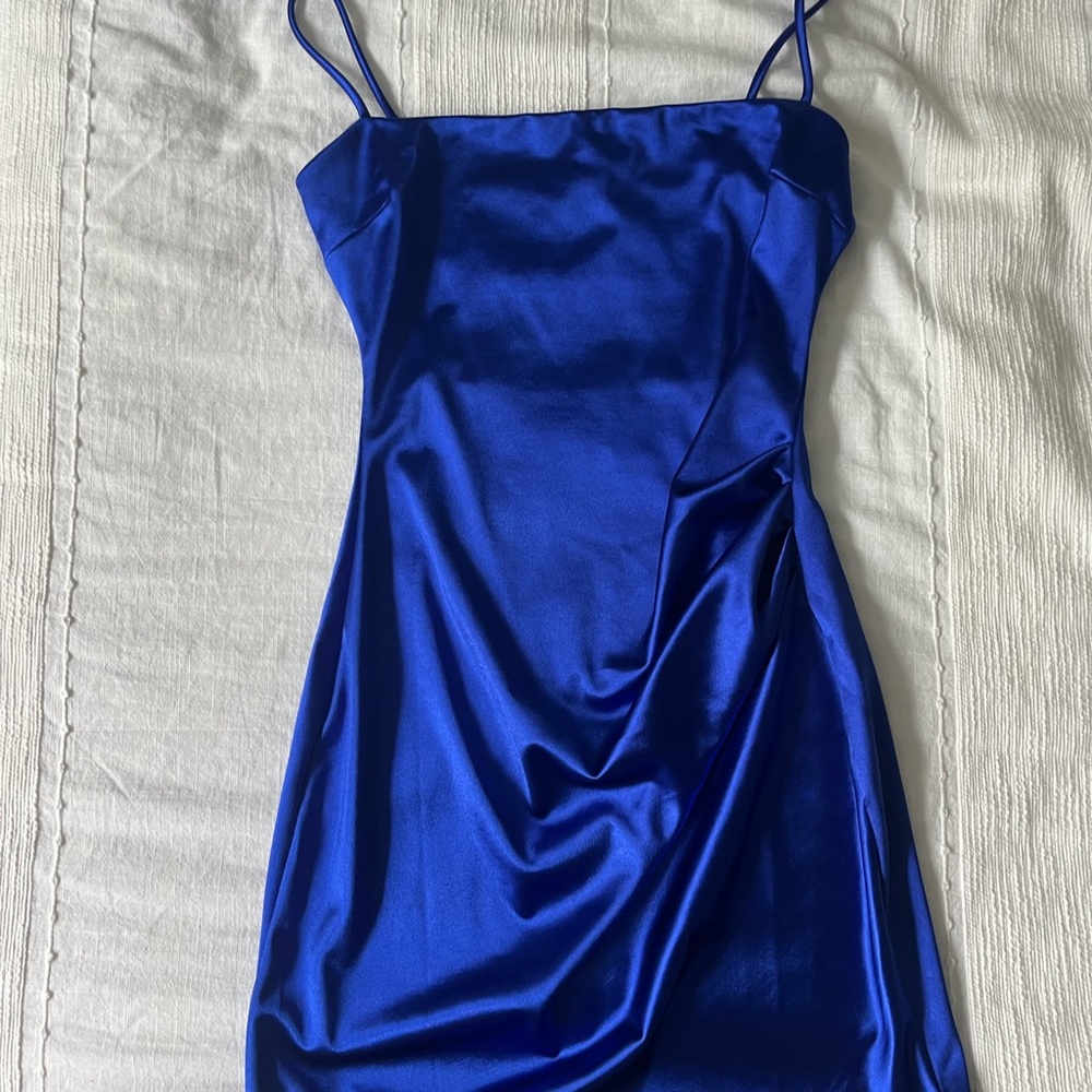 Windsor Blue Mini Dress with Chic Design